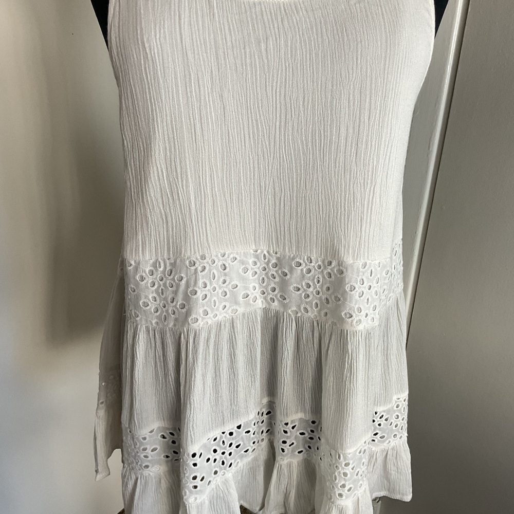 White Eyelet Halter Top Women Sleeveless Summer Boho Chic Festival Airy L - Picture 2 of 6